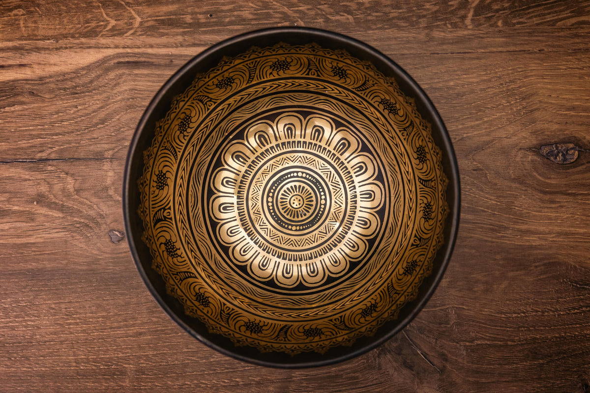 9' D Tone 3rd Octave Bronze 0788