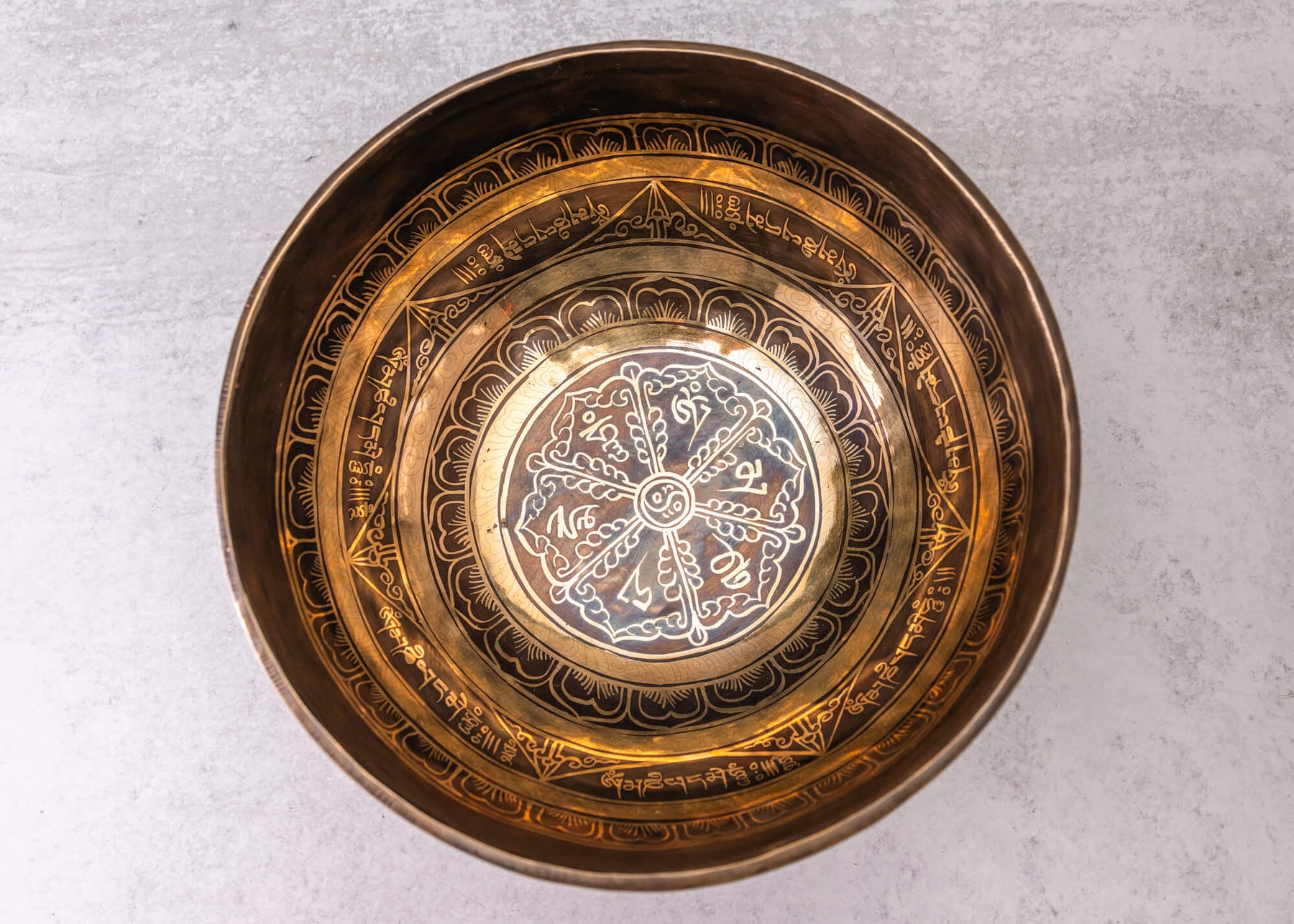 10' D Tone 3rd Octave Bronze 0939