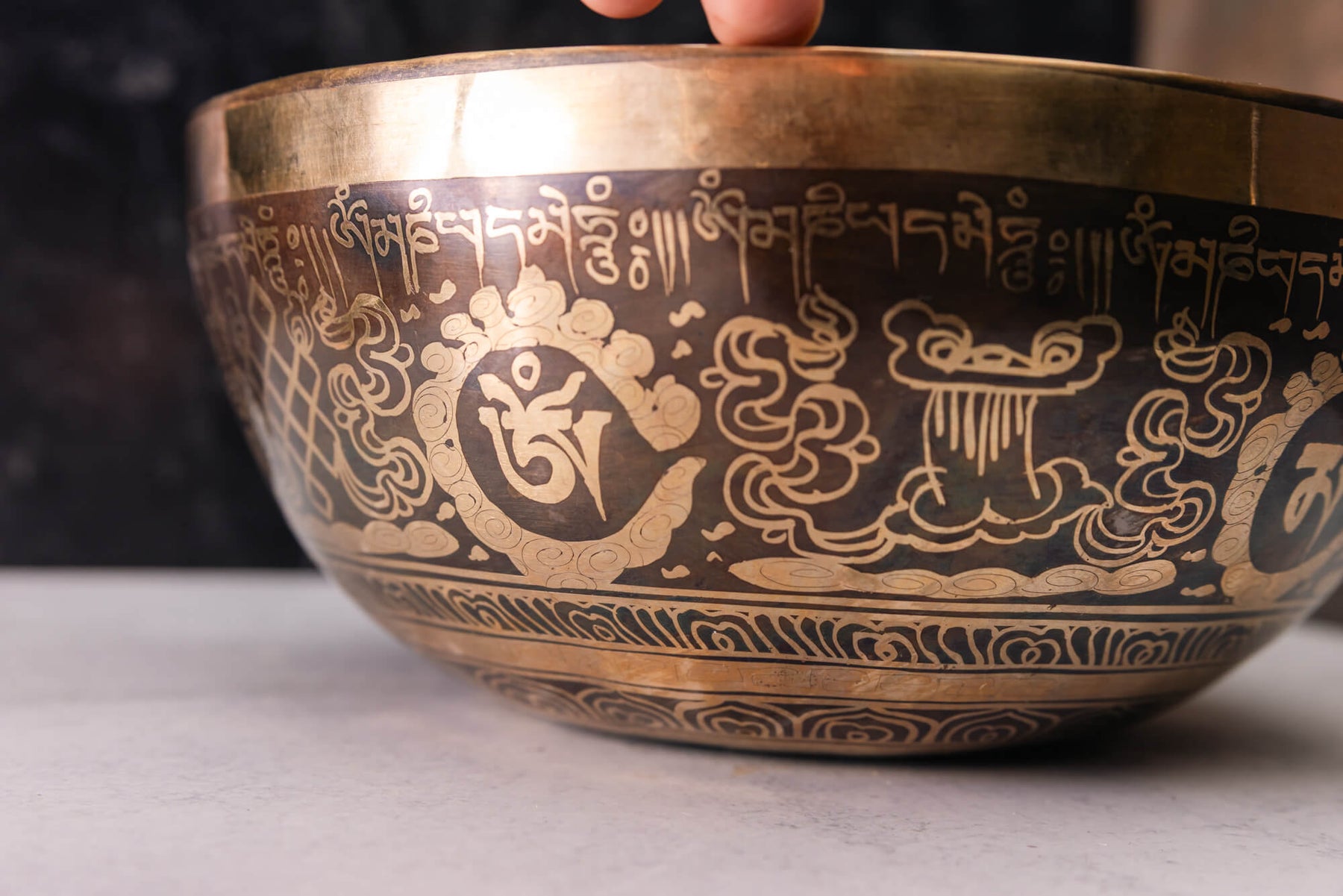 10' D Tone 3rd Octave Bronze 0939