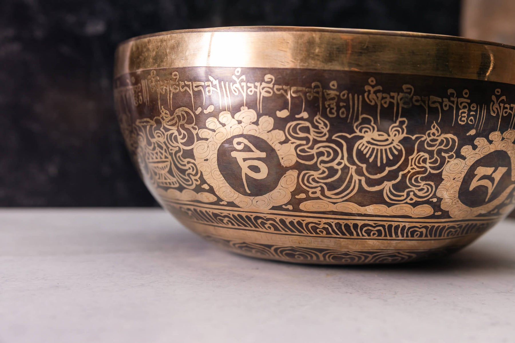 10' D Tone 3rd Octave Bronze 0939