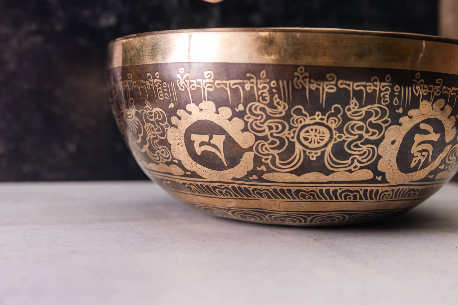 10' D Tone 3rd Octave Bronze 0939