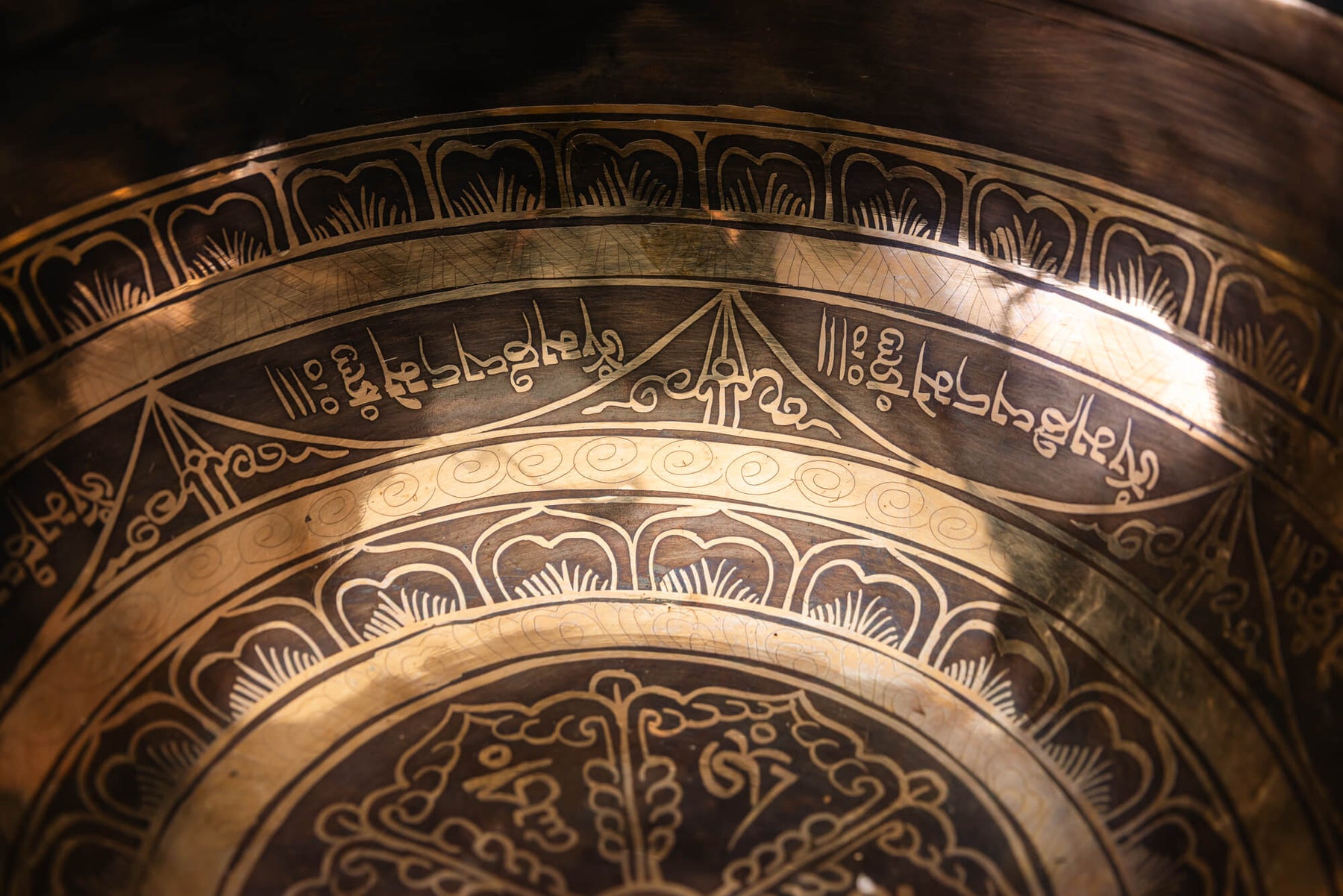 10' D Tone 3rd Octave Bronze 0939