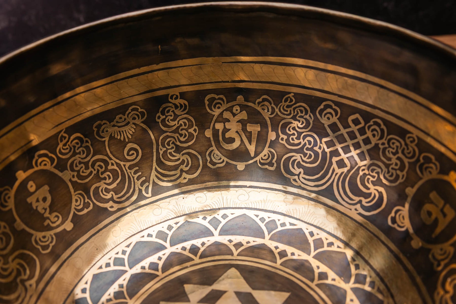 11.5' A Tone 2nd Octave Bronze 0942