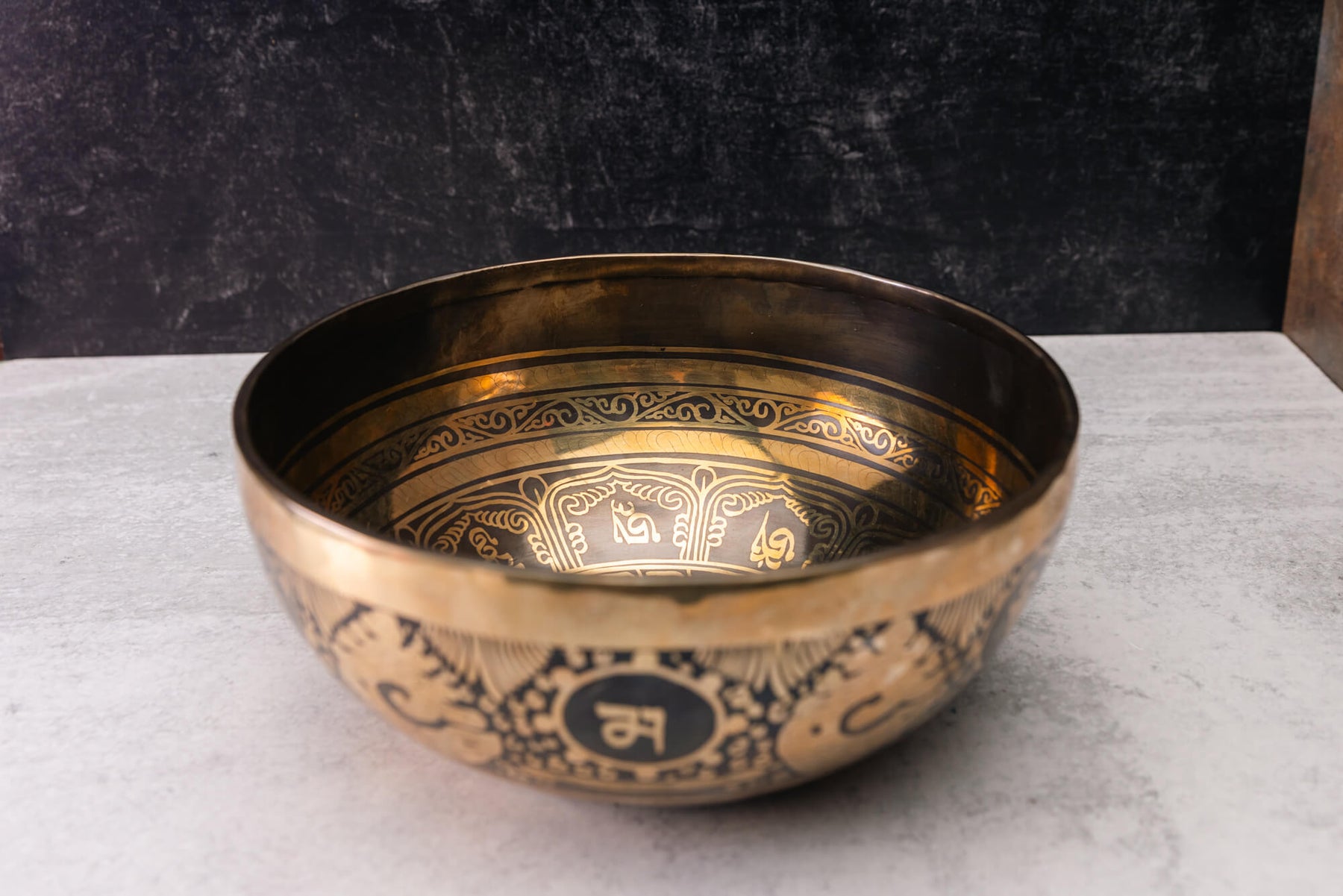 9.25' D Tone 3rd Octave Bronze 0998