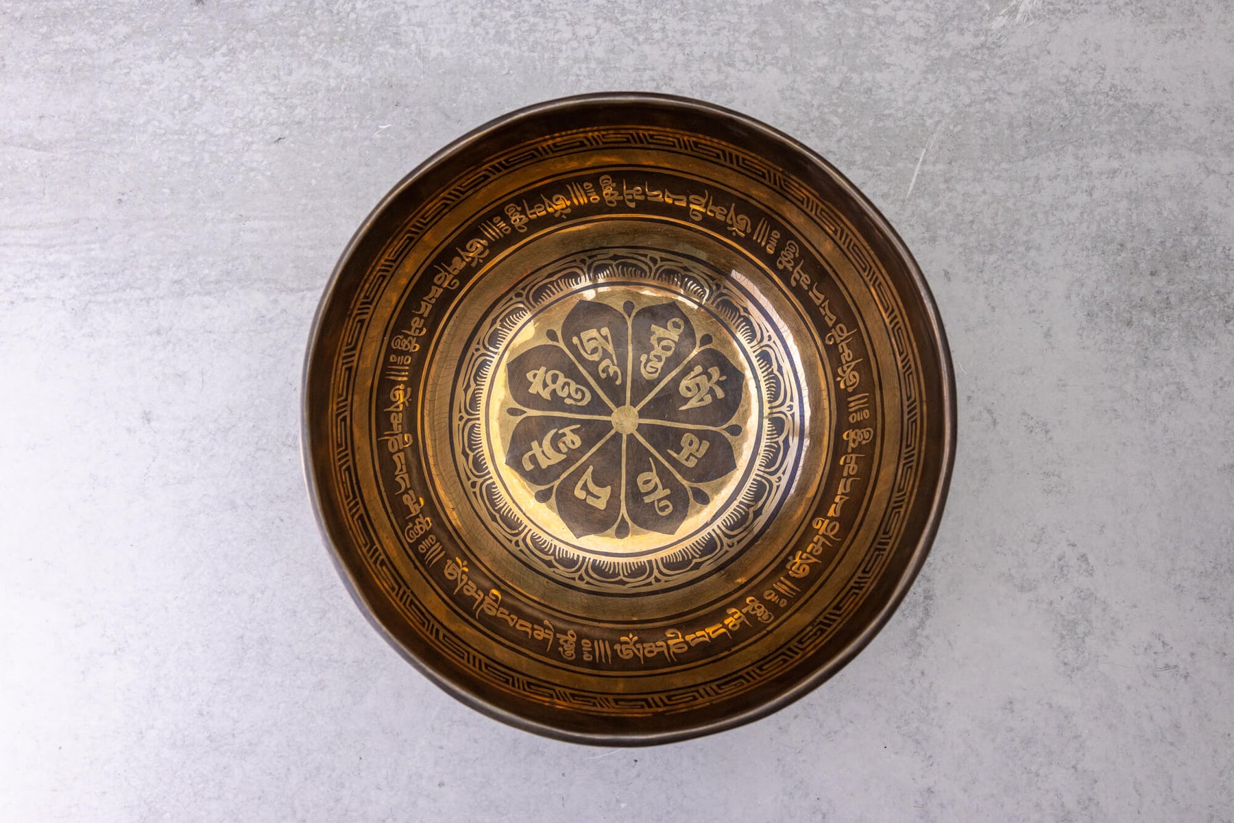 8.5' F Tone 3rd Octave Bronze 1006