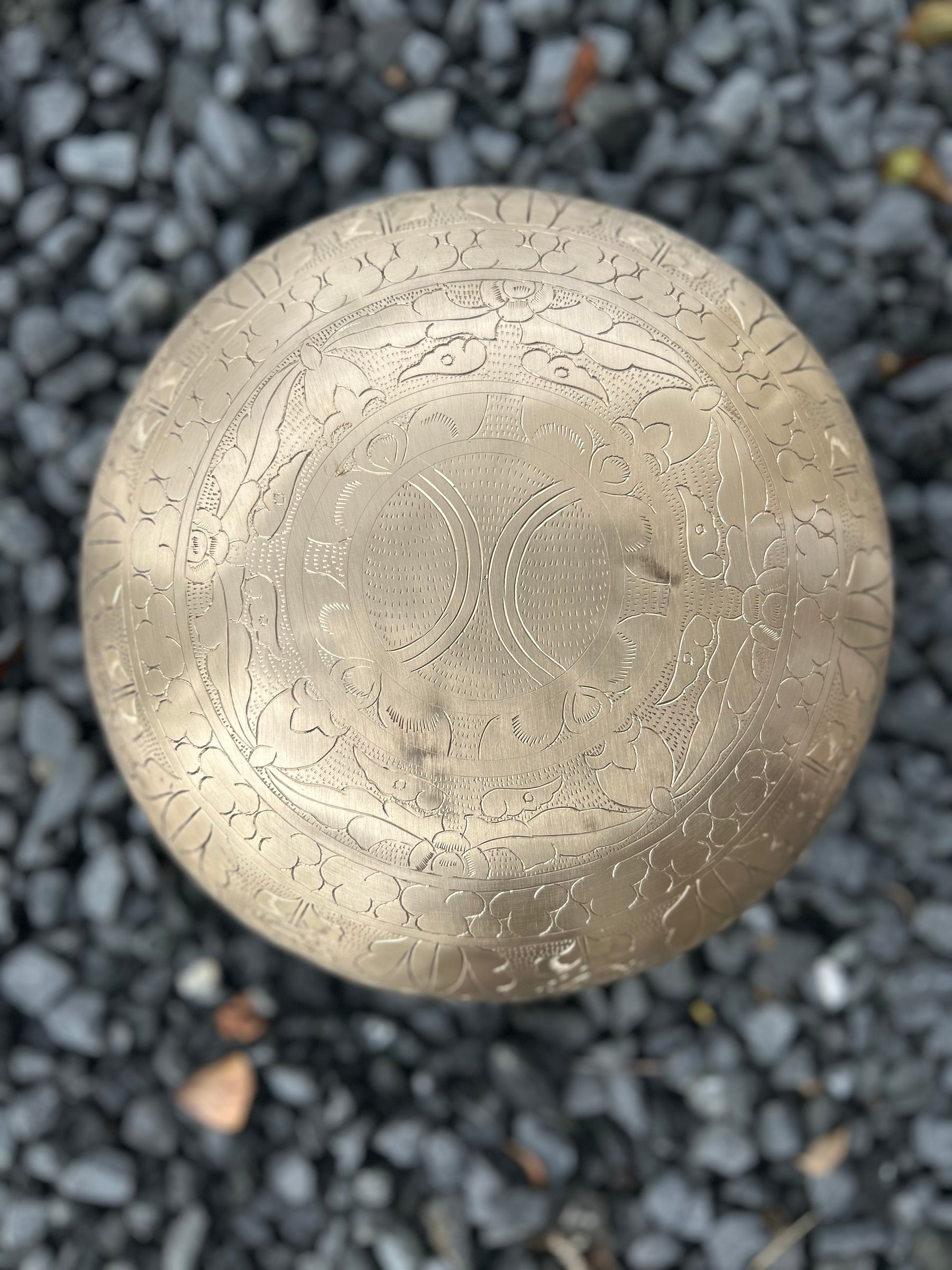 The Golden Leaf Bowl: 10.5 inch | 3rd Octave Subtle Etchings