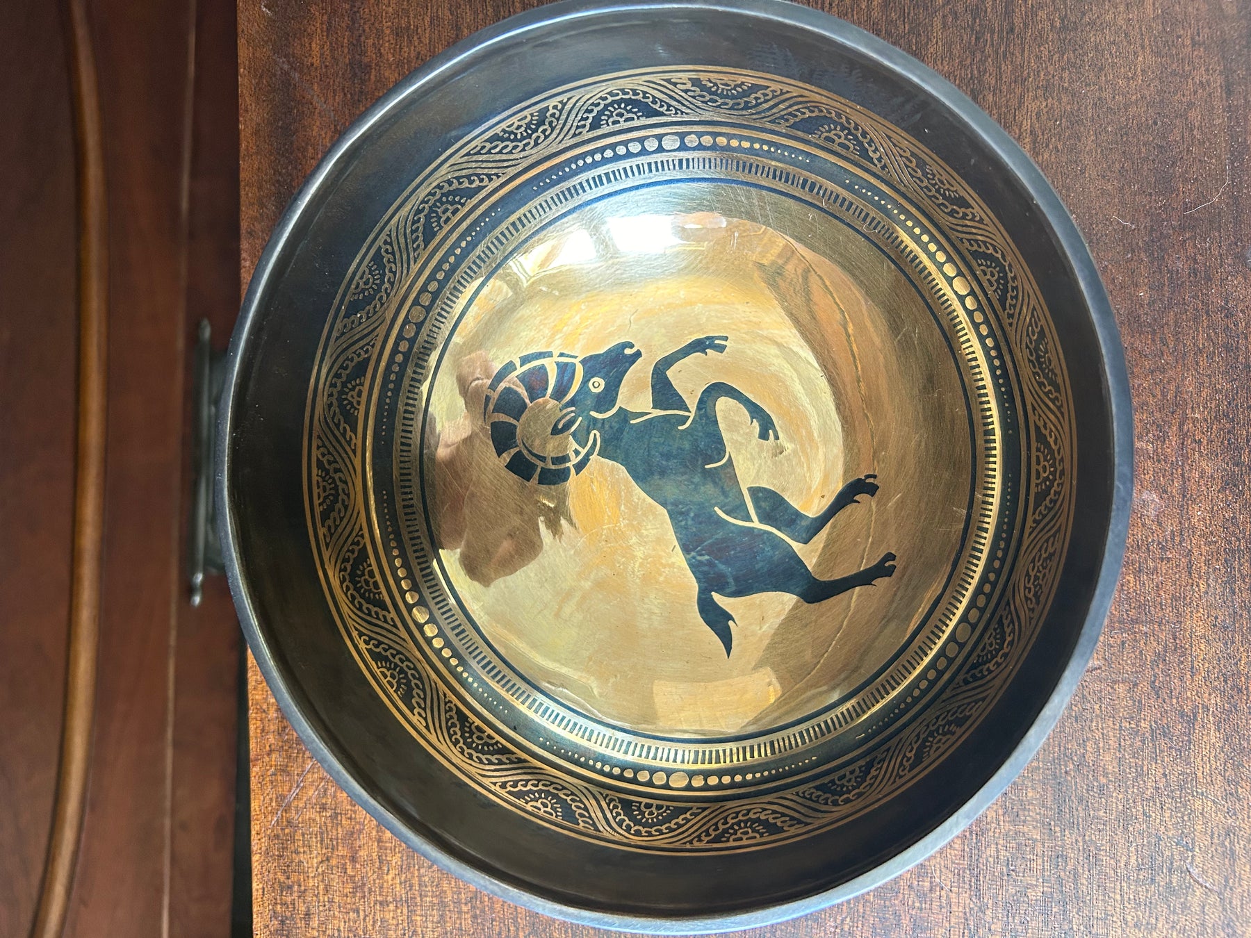 The Aries Singing Bowl: 9 inch Large | Handmade In Nepal