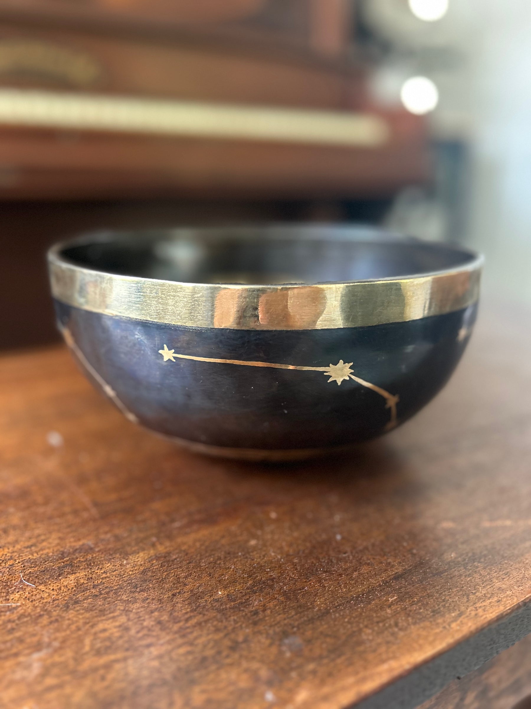 The Aries Singing Bowl: 9 inch Large | Handmade In Nepal