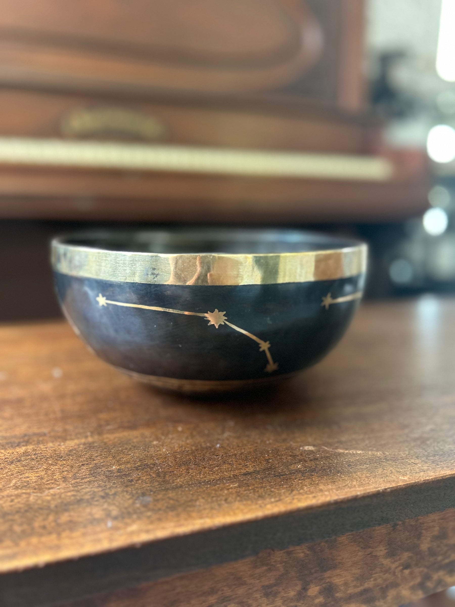 The Aries Singing Bowl: 9 inch Large | Handmade In Nepal