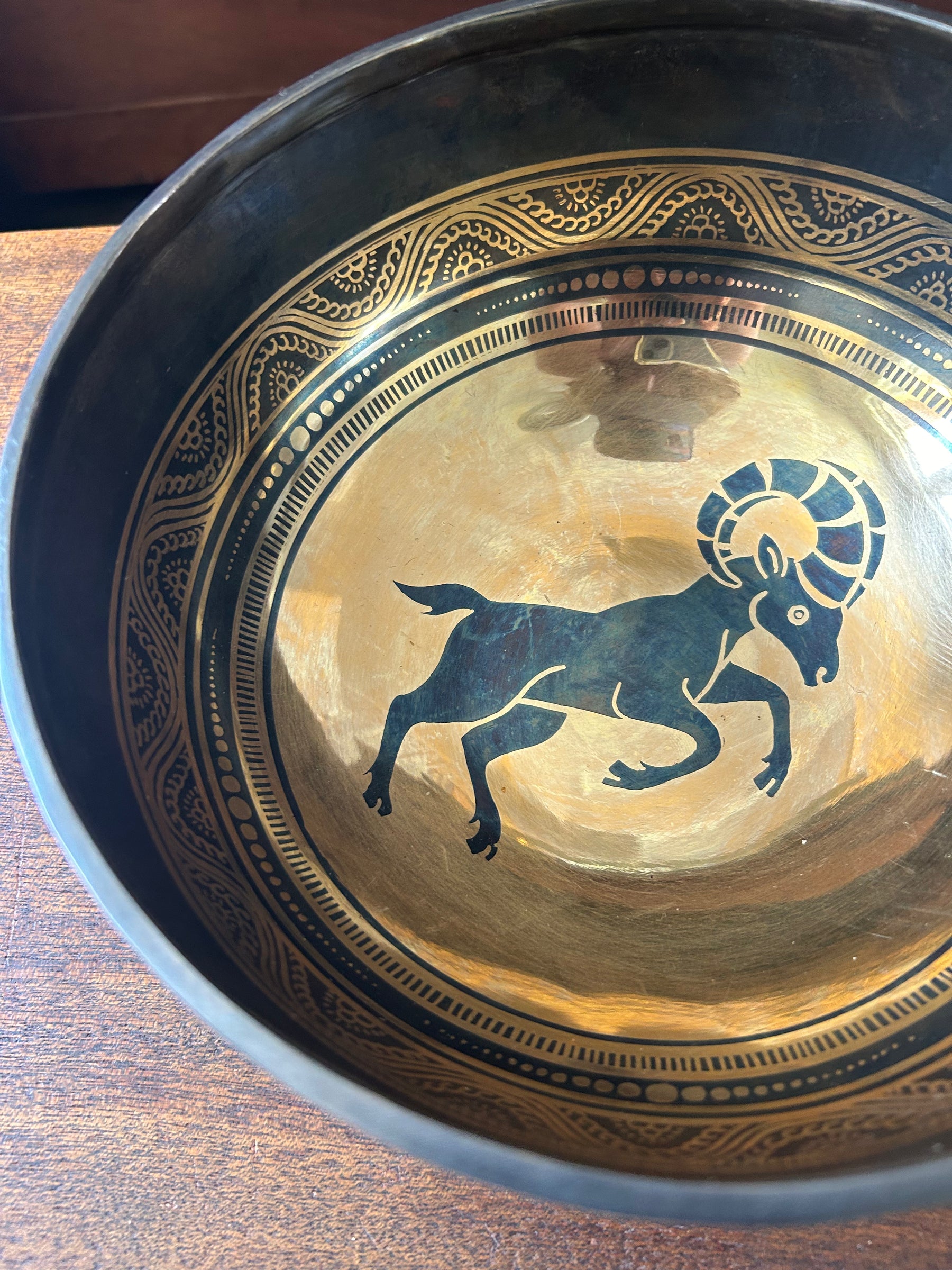 The Aries Singing Bowl: 9 inch Large | Handmade In Nepal
