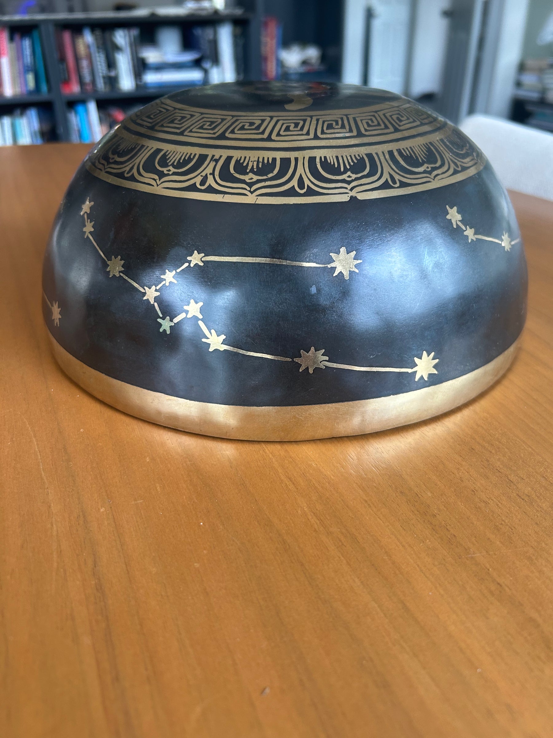 The Taurus Singing Bowl - 9 inch Large | Handmade In Nepal