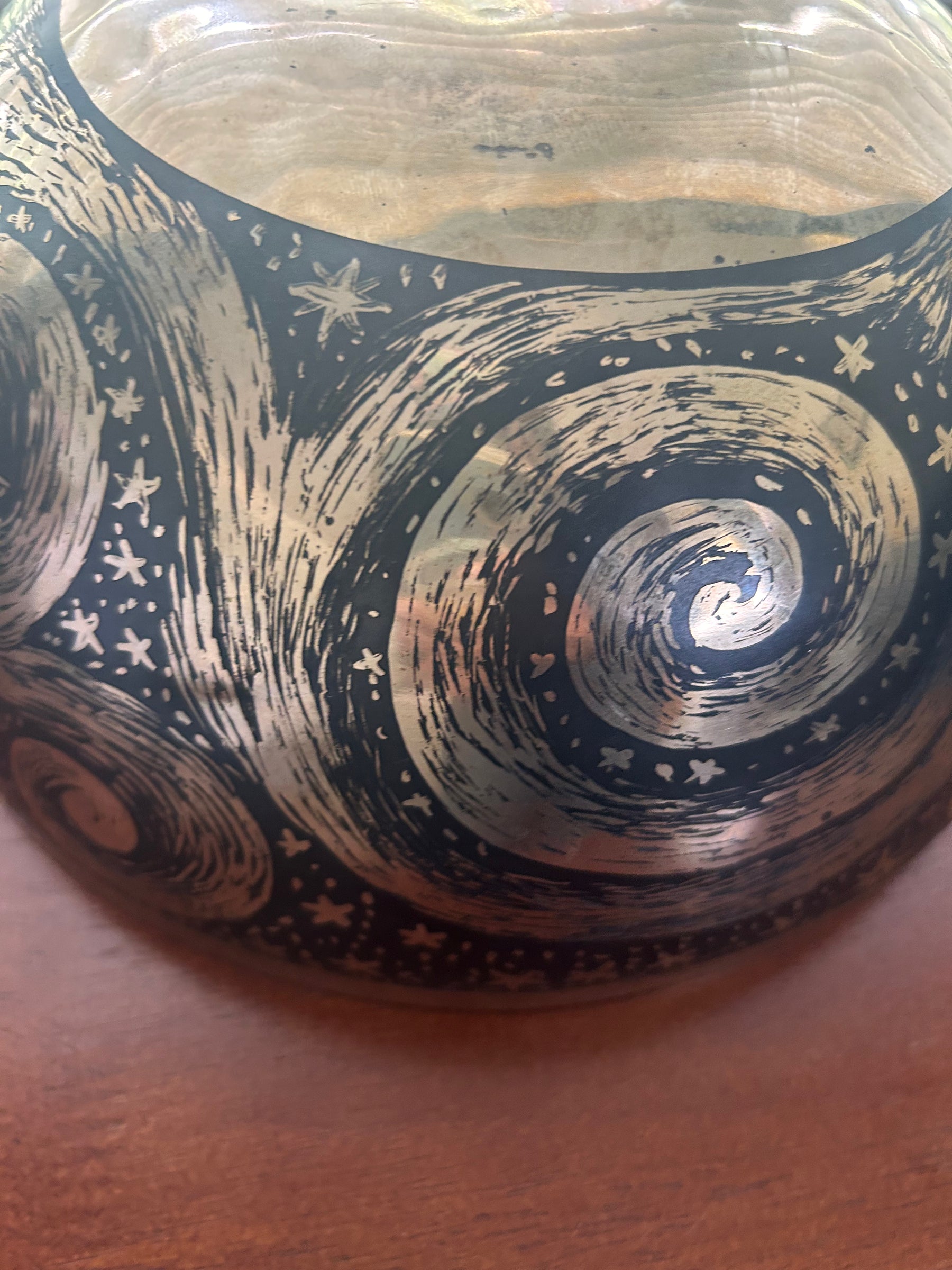 The Stillpoint Singing Bowl: 9 Inch Bell Bronze Singing Bowl