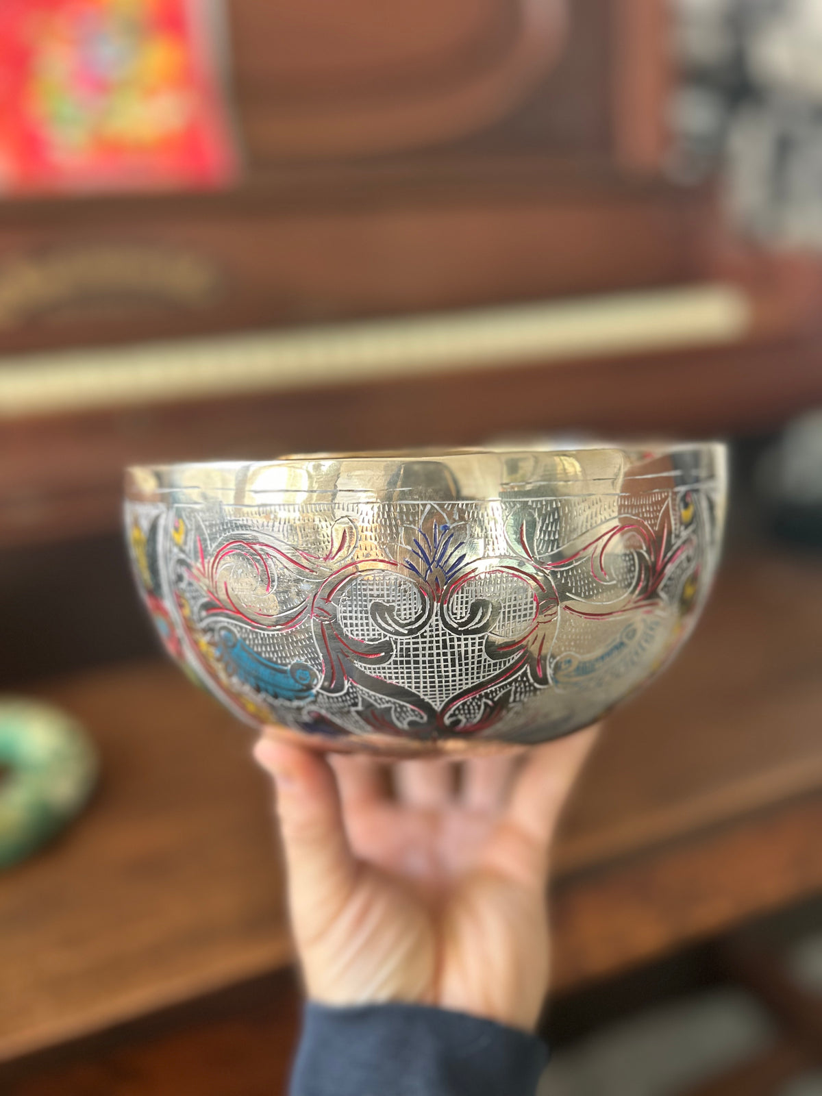 The Lumina: 8 Inch Handmade Singing Bowl With MicroEtchings