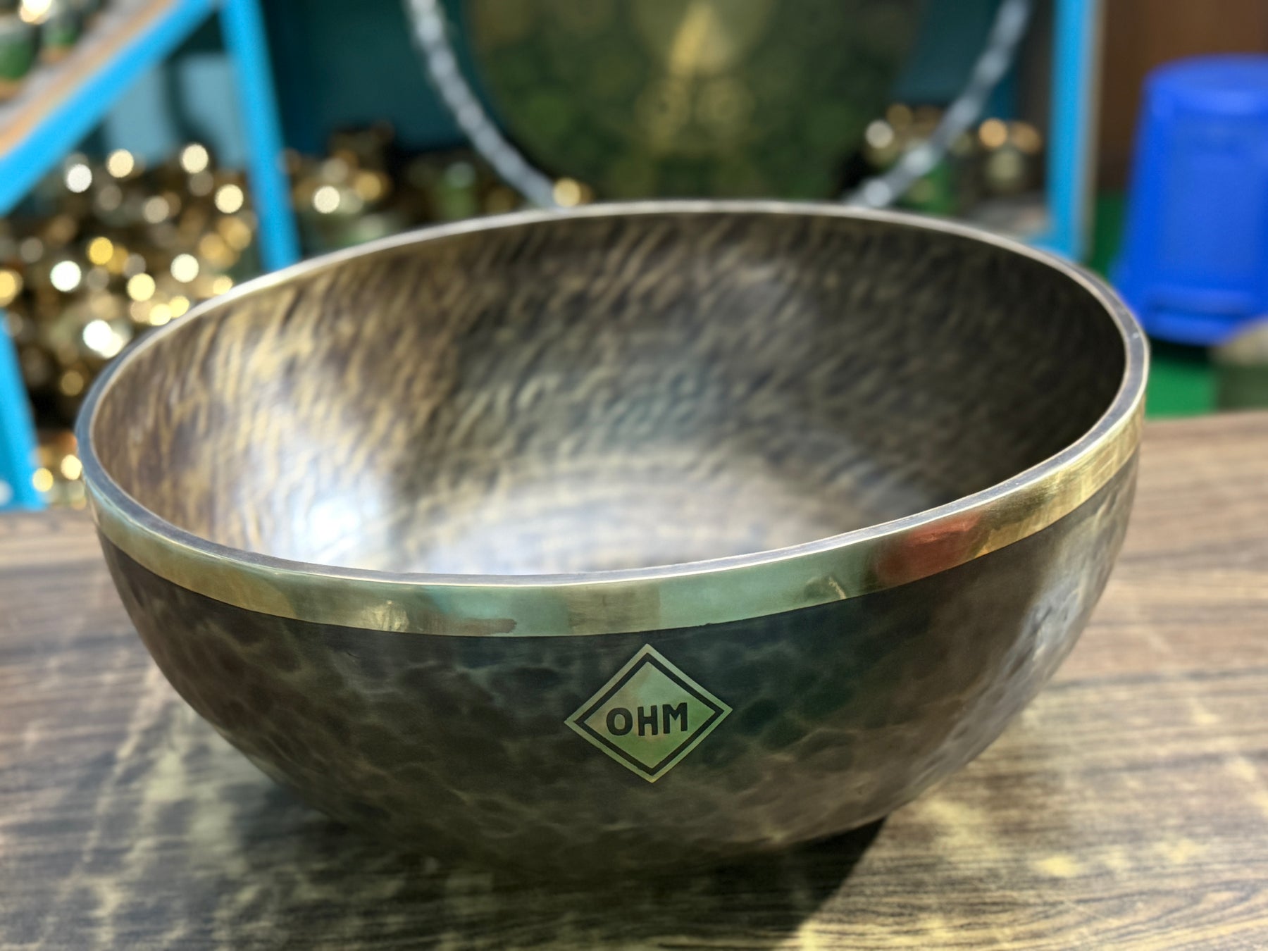 20 Inch Makers Mark Foot Bowl: Stand Inside Your Singing Bowl