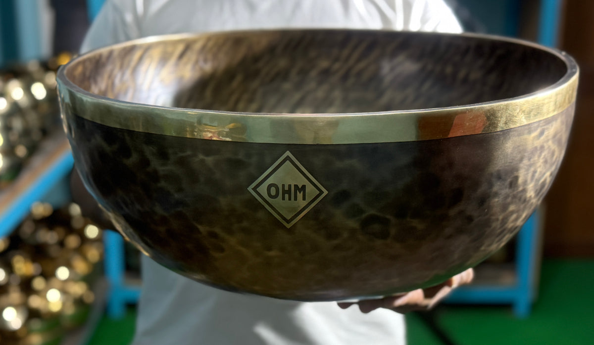 20 Inch Makers Mark Foot Bowl: Stand Inside Your Singing Bowl