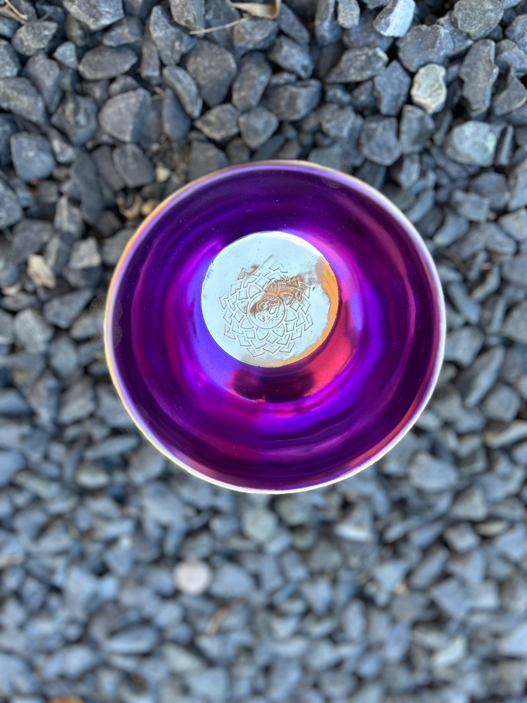 4.65 Inch 4th Octave B-Note Crown Chakra Bowl