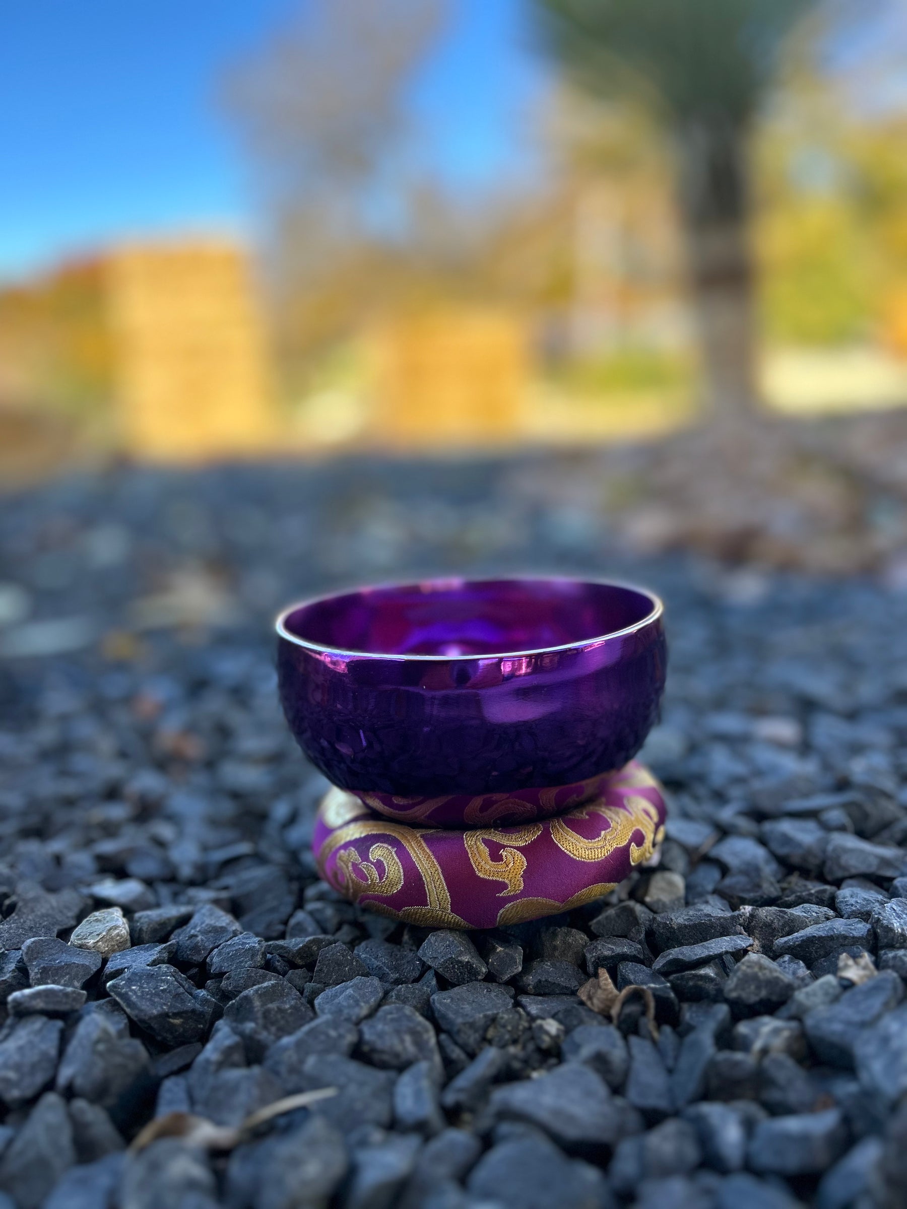 4.65 Inch 4th Octave B-Note Crown Chakra Bowl