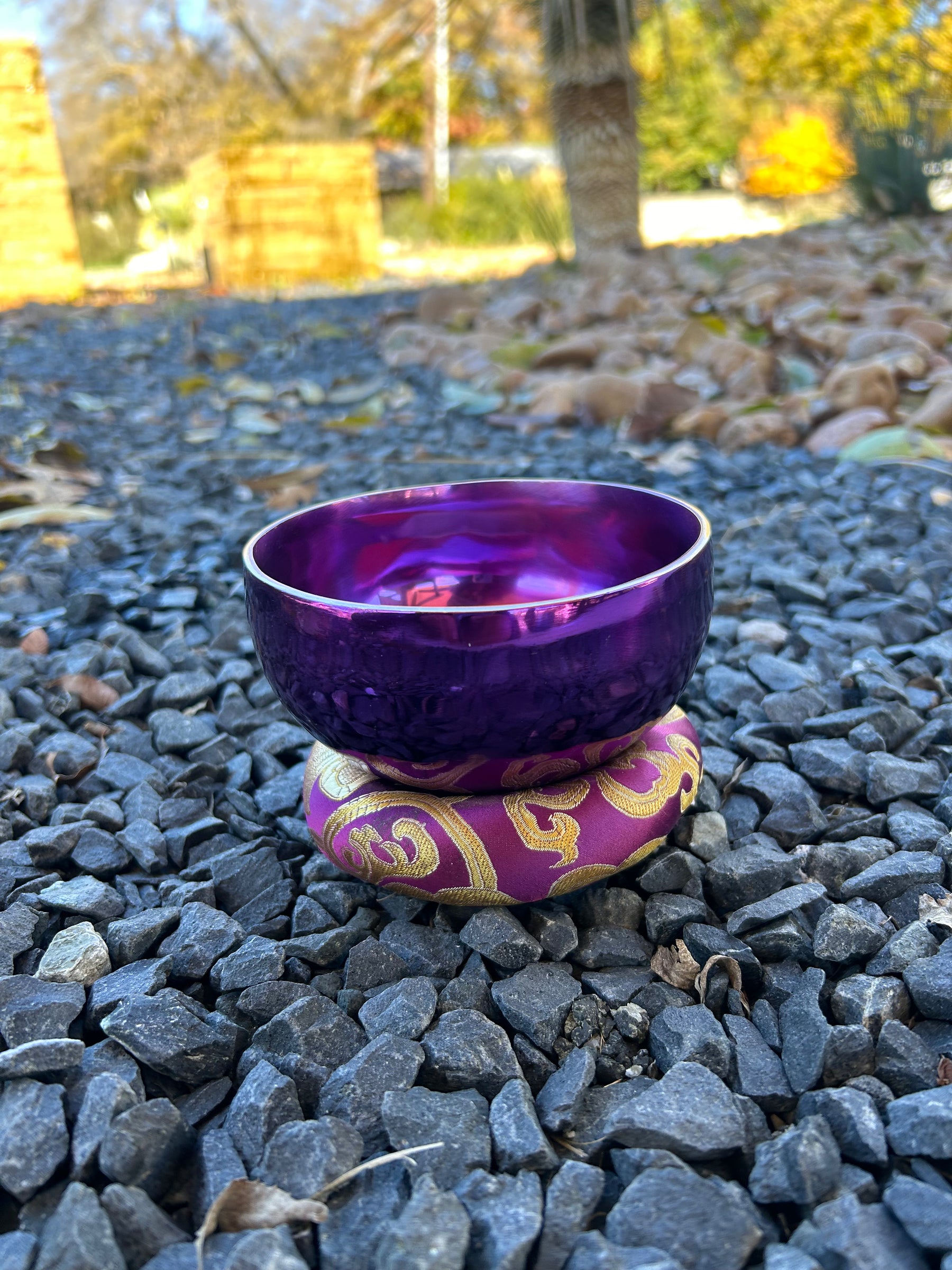 4.65 Inch 4th Octave B-Note Crown Chakra Bowl