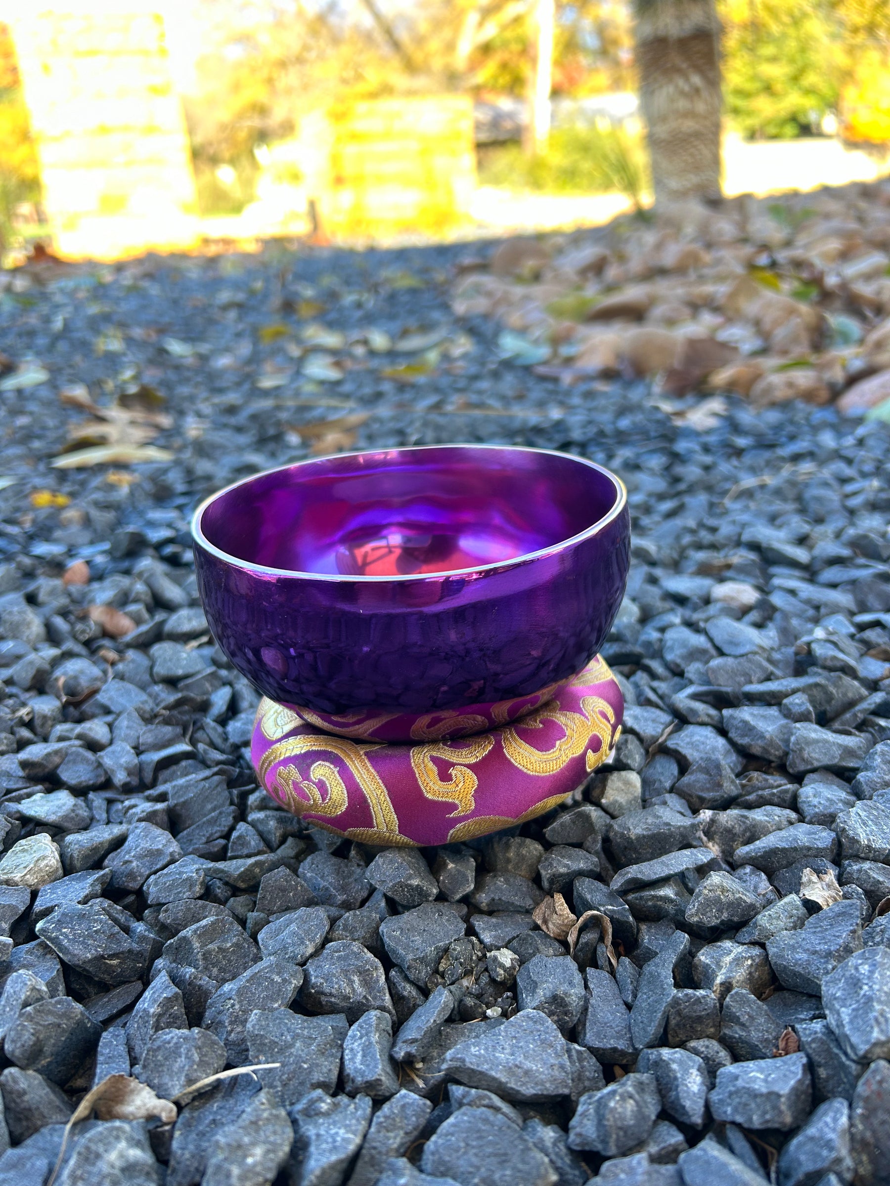 4.65 Inch 4th Octave B-Note Crown Chakra Bowl