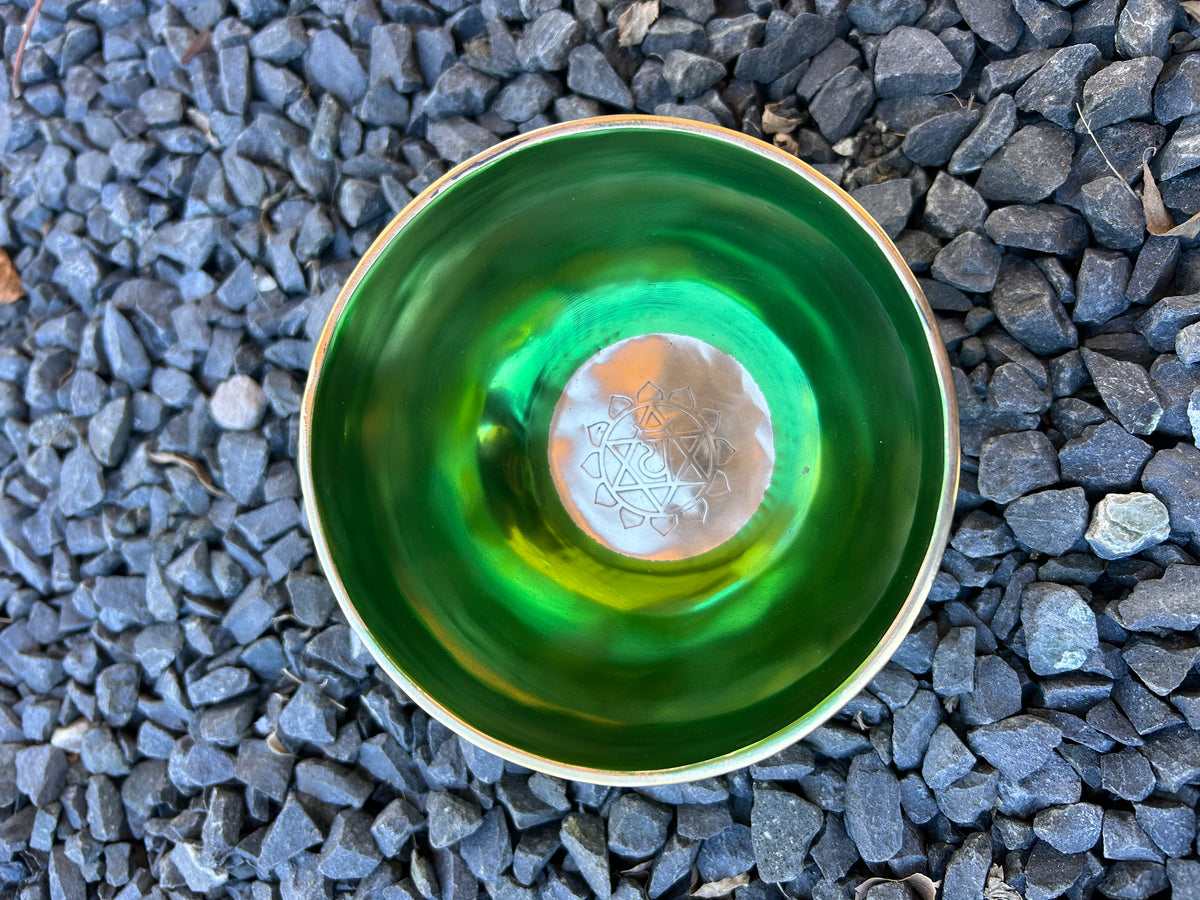 5.5 Inch 4th Octave F-Note Heart Chakra Bowl