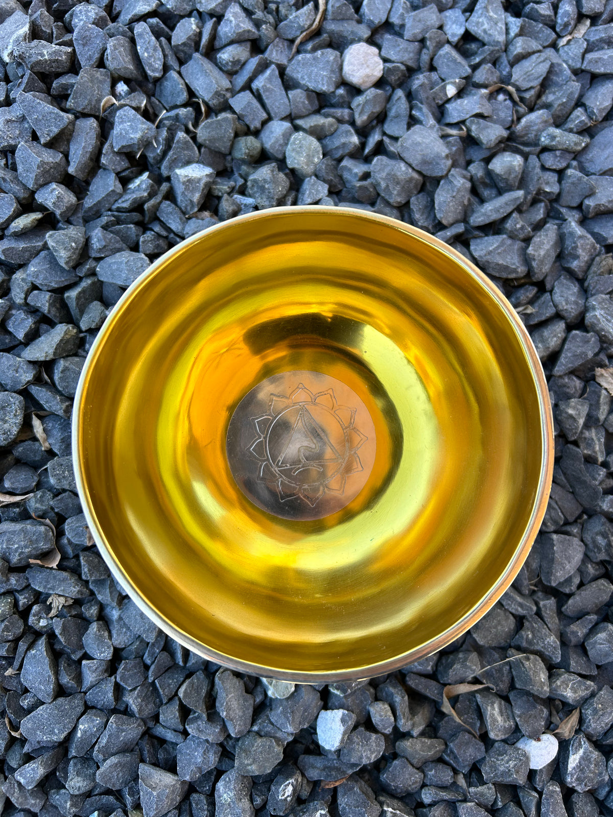 5.75 Inch 4th Octave E-Note Solar Plexus Chakra Bowl