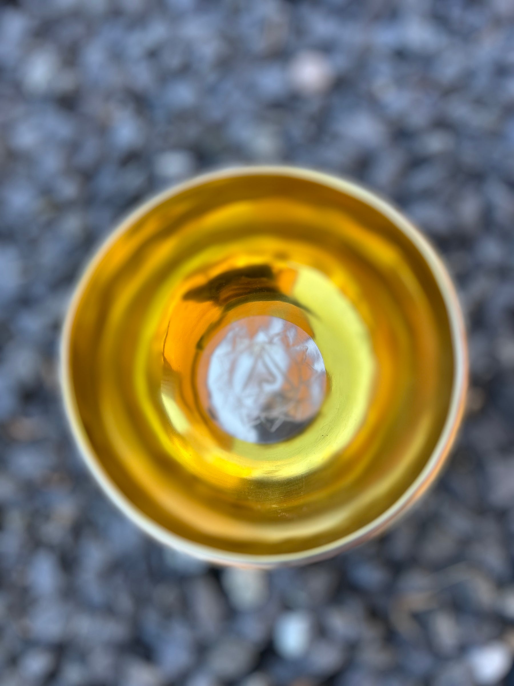 5.75 Inch 4th Octave E-Note Solar Plexus Chakra Bowl