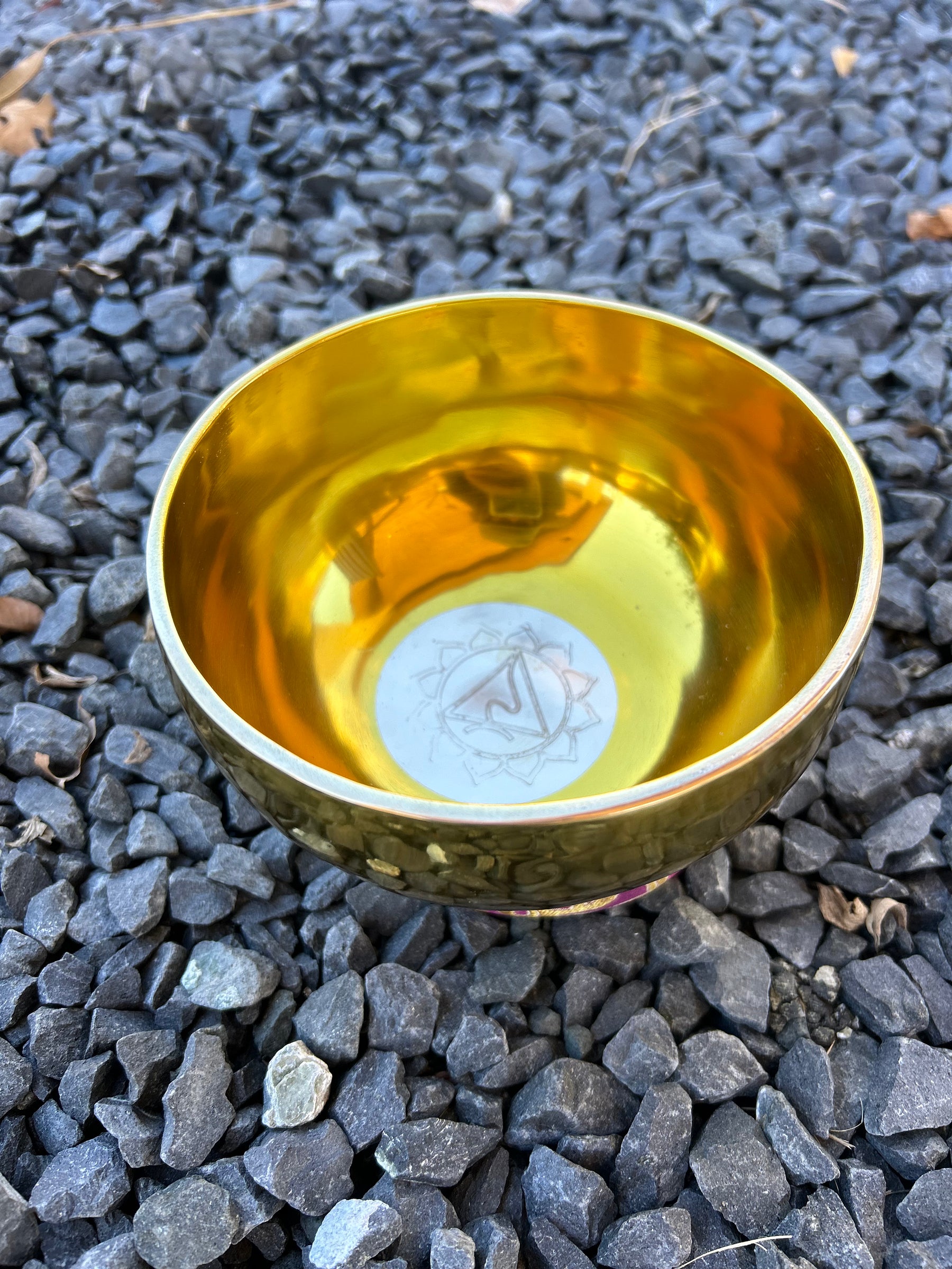 5.75 Inch 4th Octave E-Note Solar Plexus Chakra Bowl
