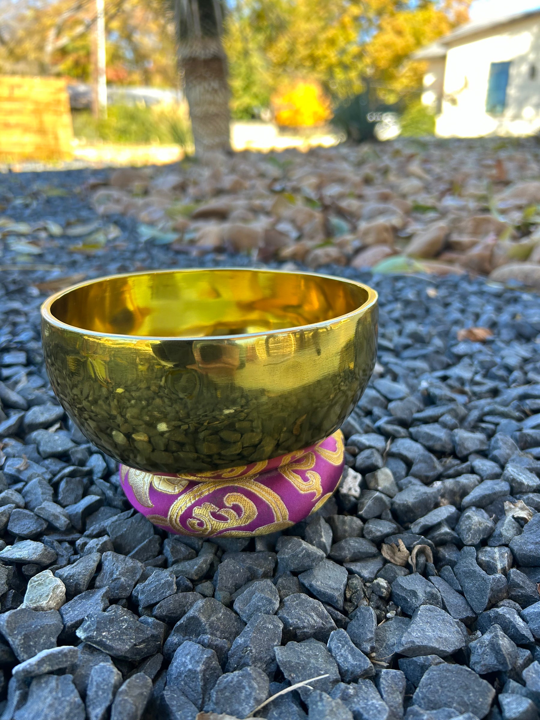 5.75 Inch 4th Octave E-Note Solar Plexus Chakra Bowl