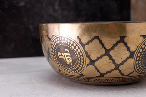 8.75' D Tone 3rd Octave Bronze 0828