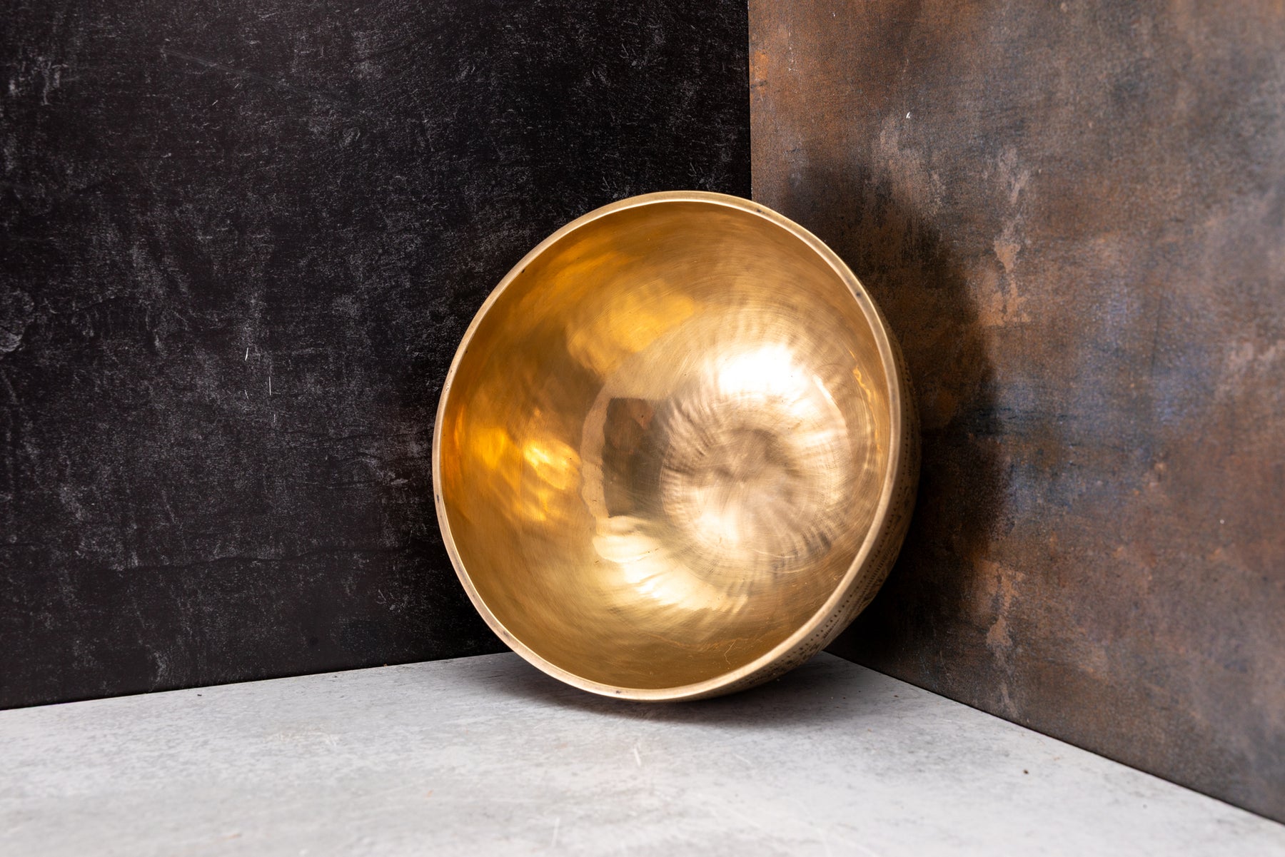 9" E Tone 3rd Octave Bronze 0842