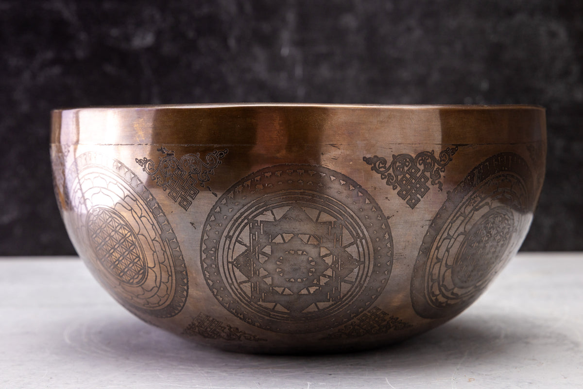 9' E Flat Tone 3rd Octave Bronze 0925