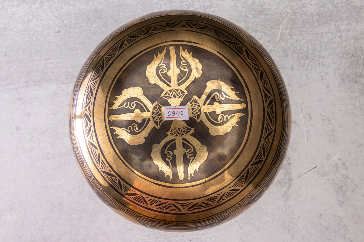 9' D Tone 3rd Octave Bronze 0940