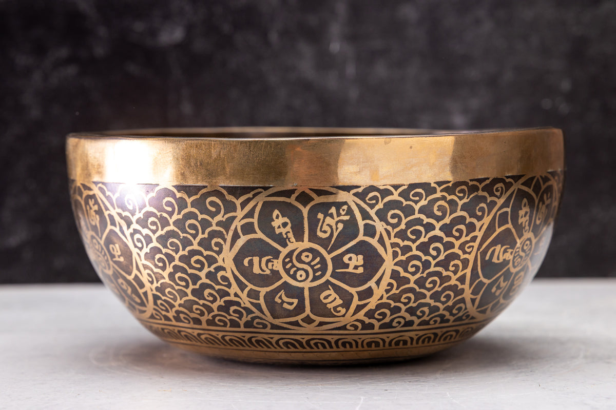 8.5' E Tone 3rd Octave Bronze 0961