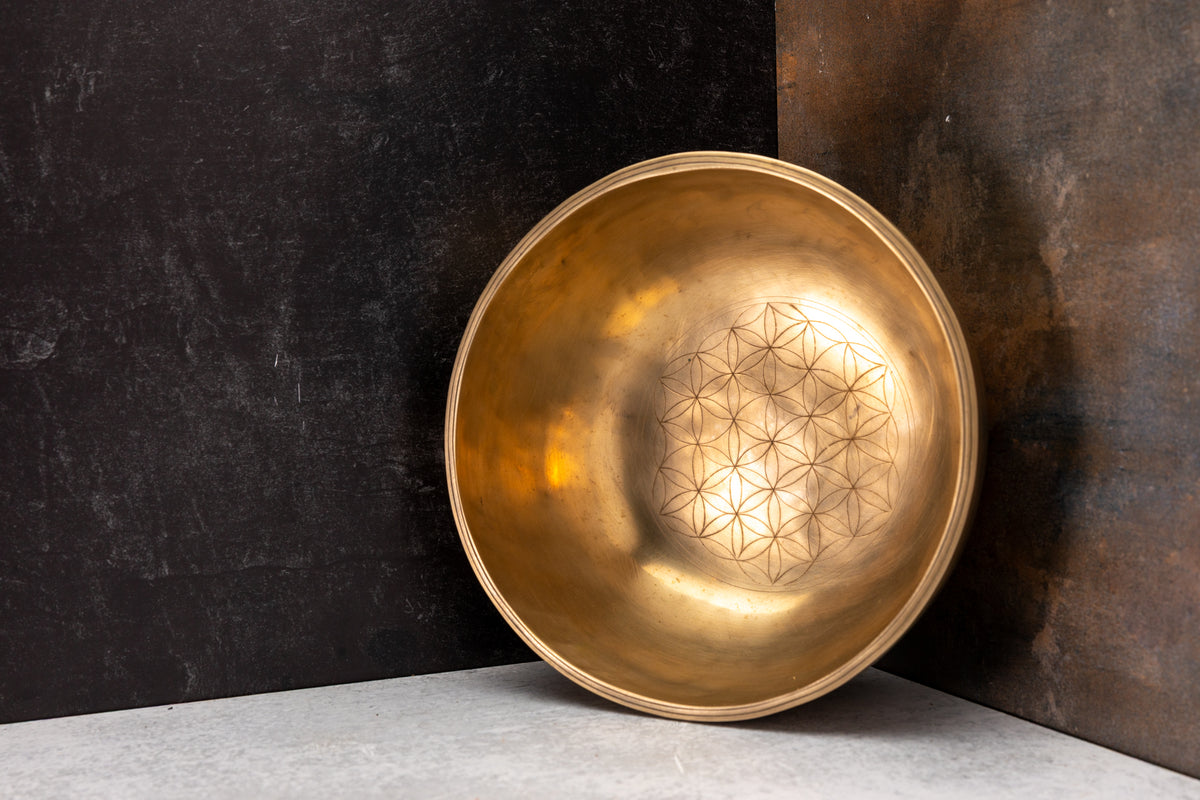 9.5' G Tone 3rd Octave Bronze 0989