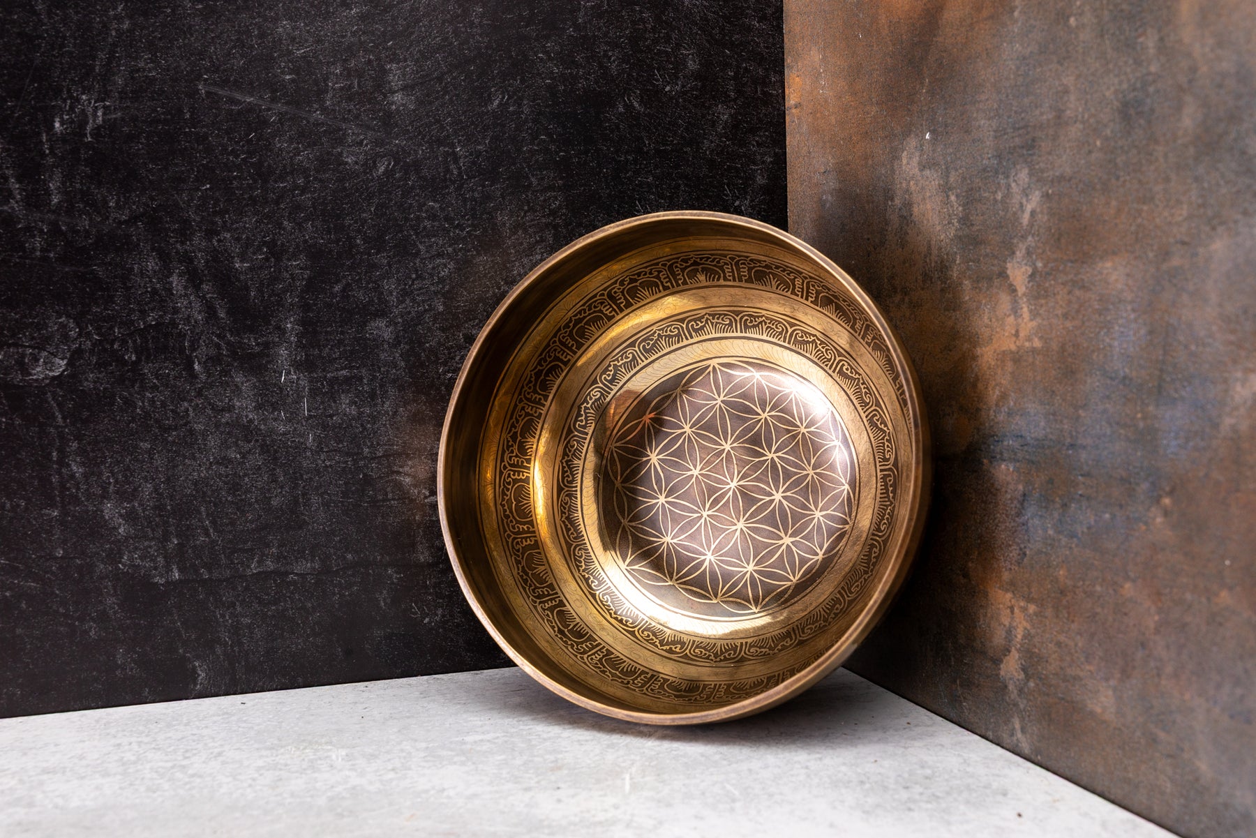 9' D Tone 3rd Octave Bronze 1015