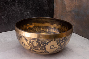 9.5' C Tone 3rd Octave Bronze 0936