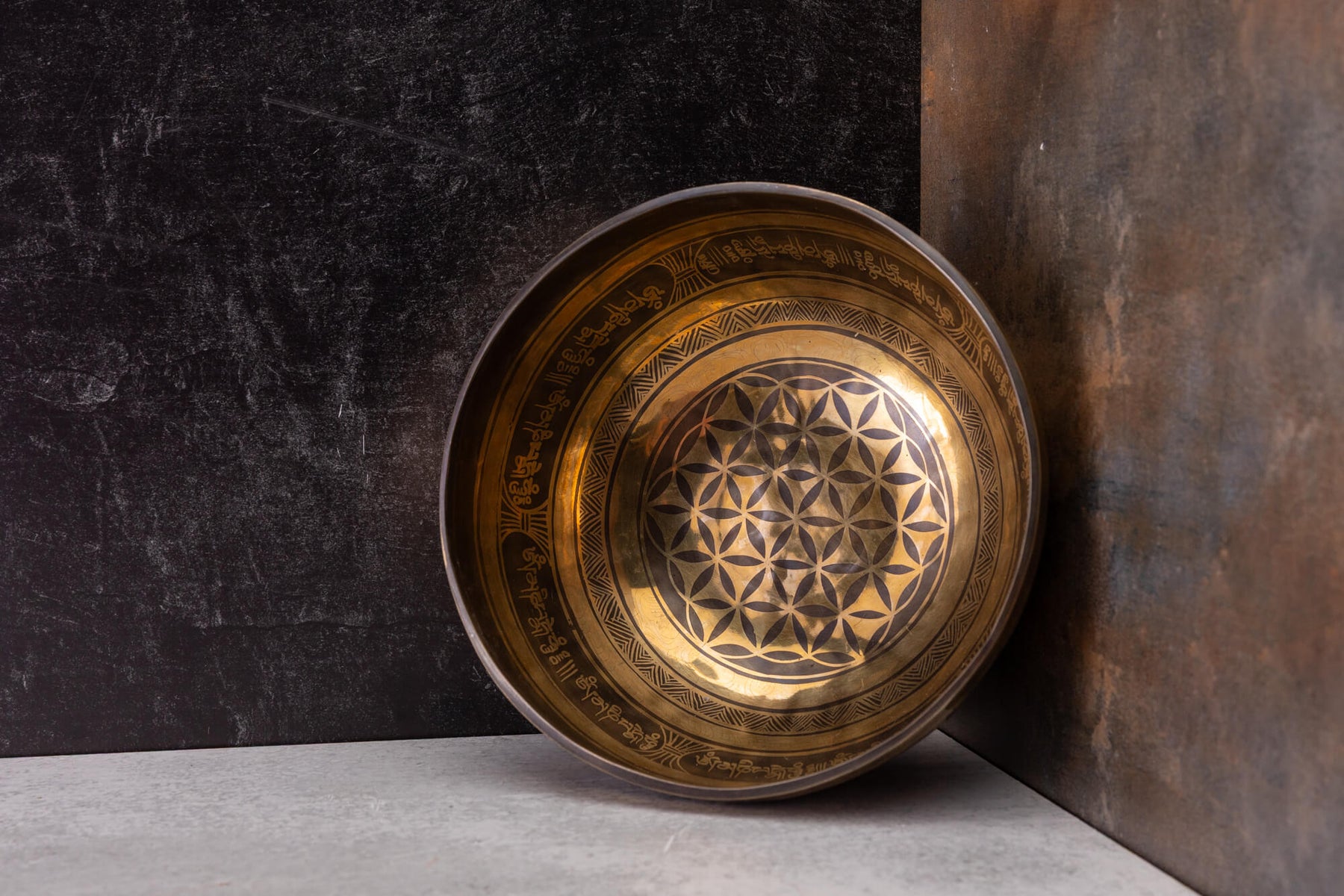 9.5' C Tone 3rd Octave Bronze 0936