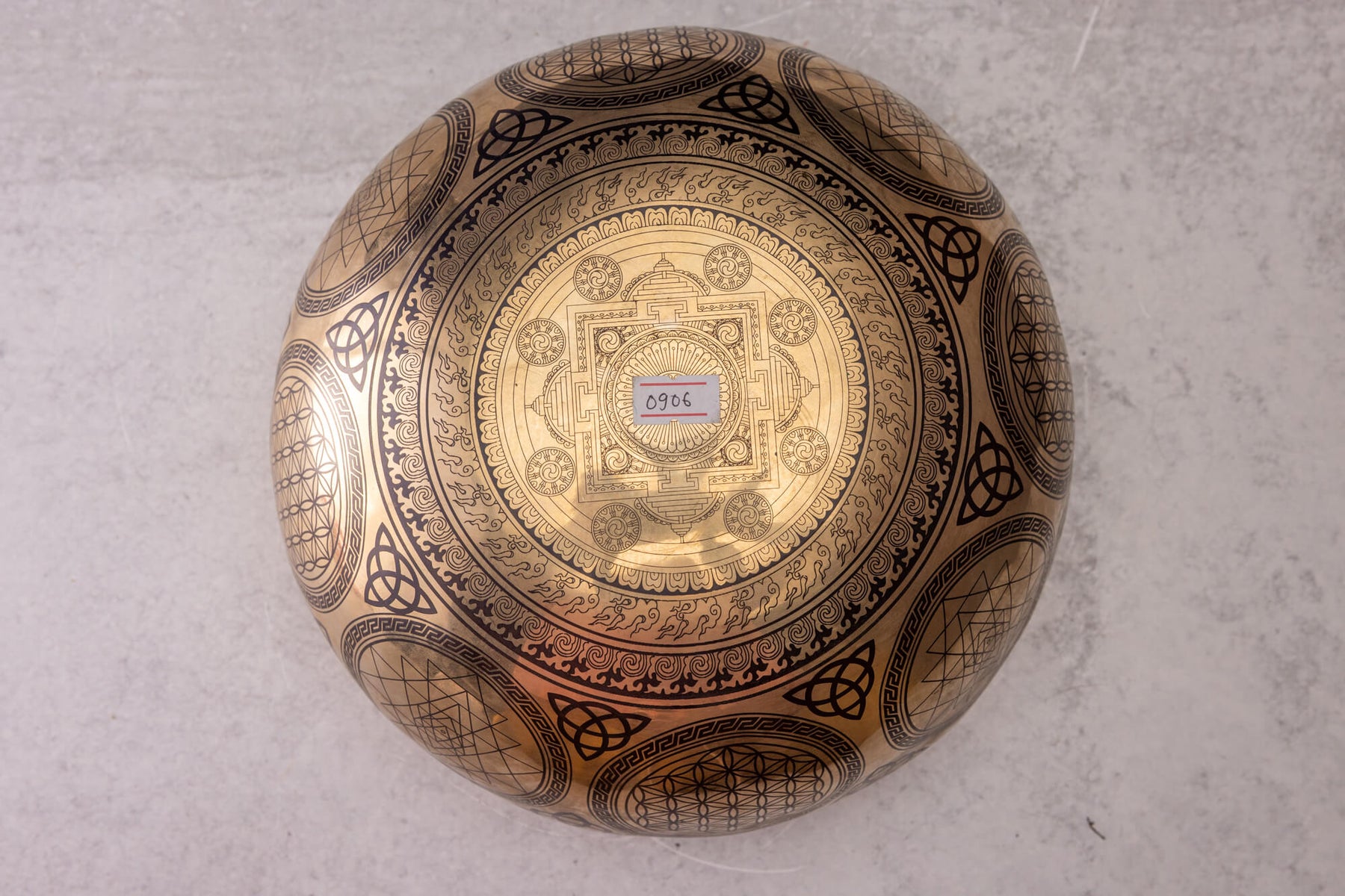 9' D Tone 3rd Octave Bronze 0906