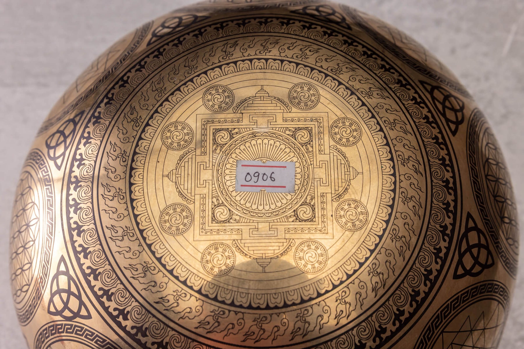 9' D Tone 3rd Octave Bronze 0906