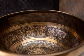 9.5' D Tone 3rd Octave Bronze 0953