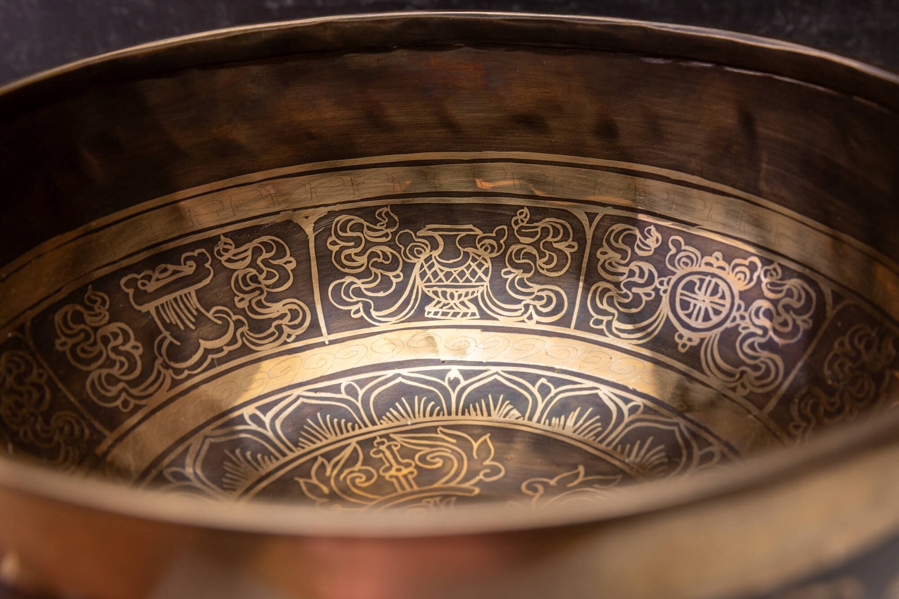 9.5' D Tone 3rd Octave Bronze 0953