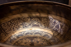 9.5' D Tone 3rd Octave Bronze 0953