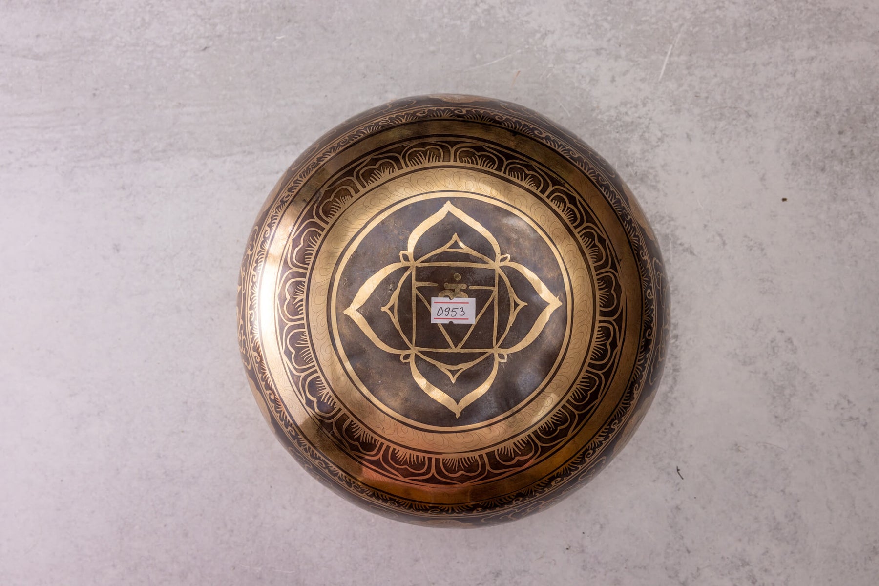 9.5' D Tone 3rd Octave Bronze 0953