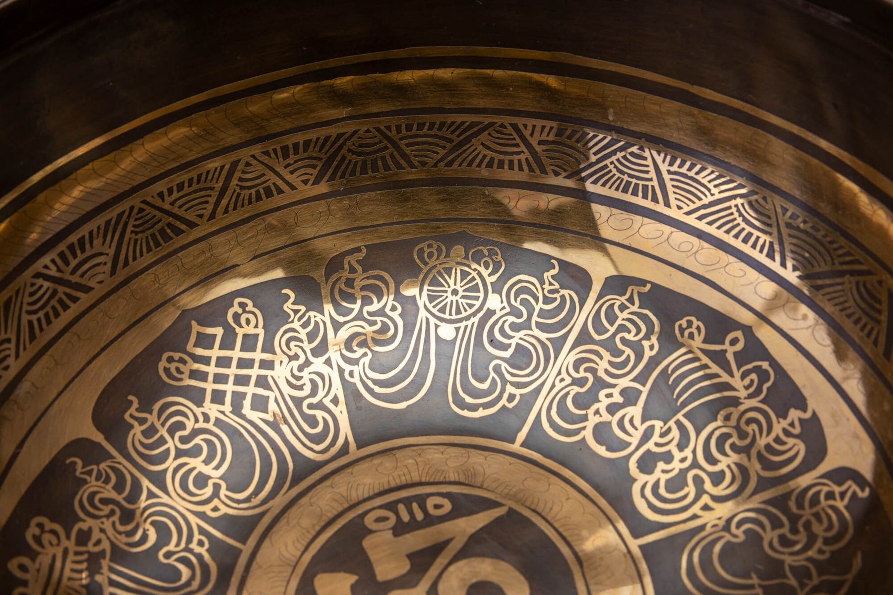 9.25' D Tone 3rd Octave Bronze 01000