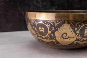 9.25' D Tone 3rd Octave Bronze 01000