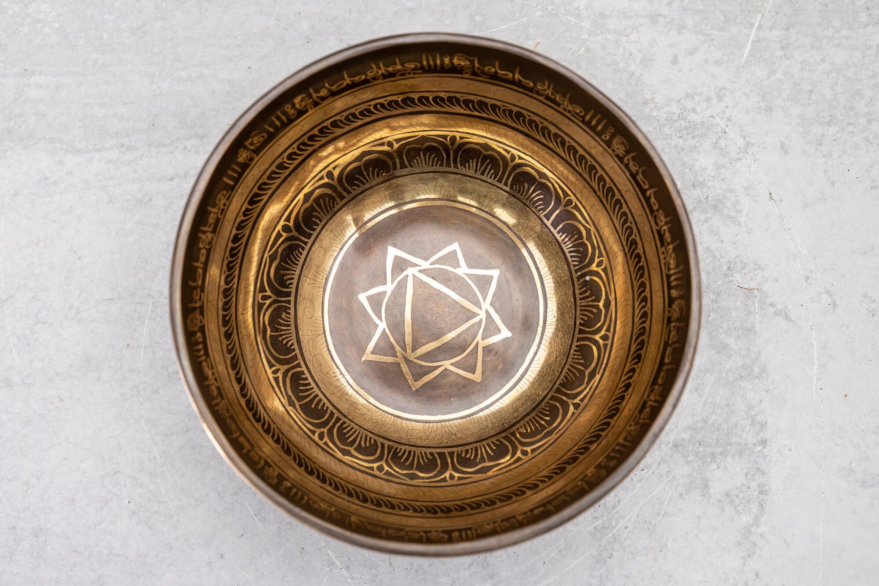 6.75' B Flat Tone 3rd Octave Bronze 01020