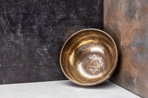 6.75' B Flat Tone 3rd Octave Bronze 01020