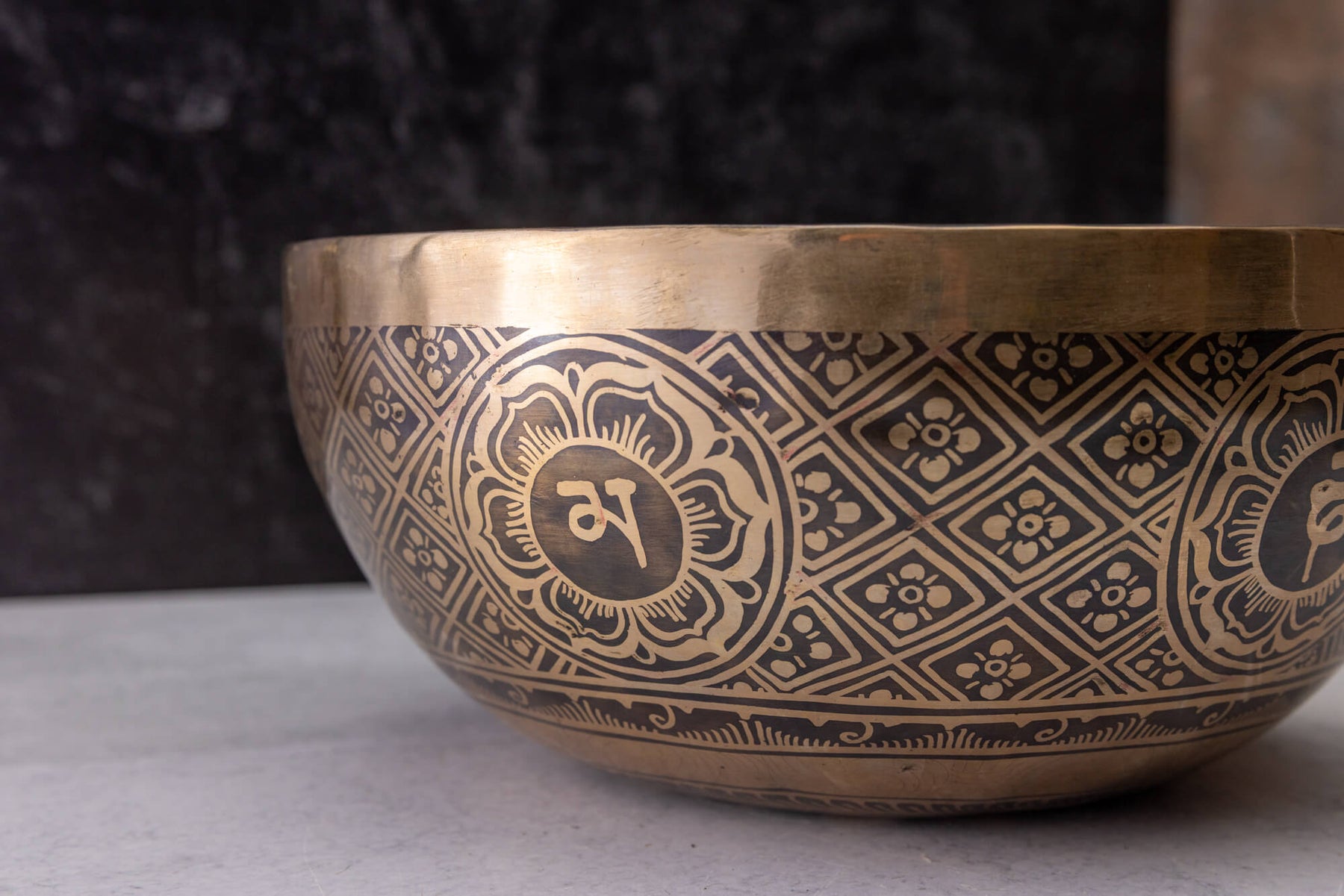 9.5' D Tone 3rd Octave Bronze 0803