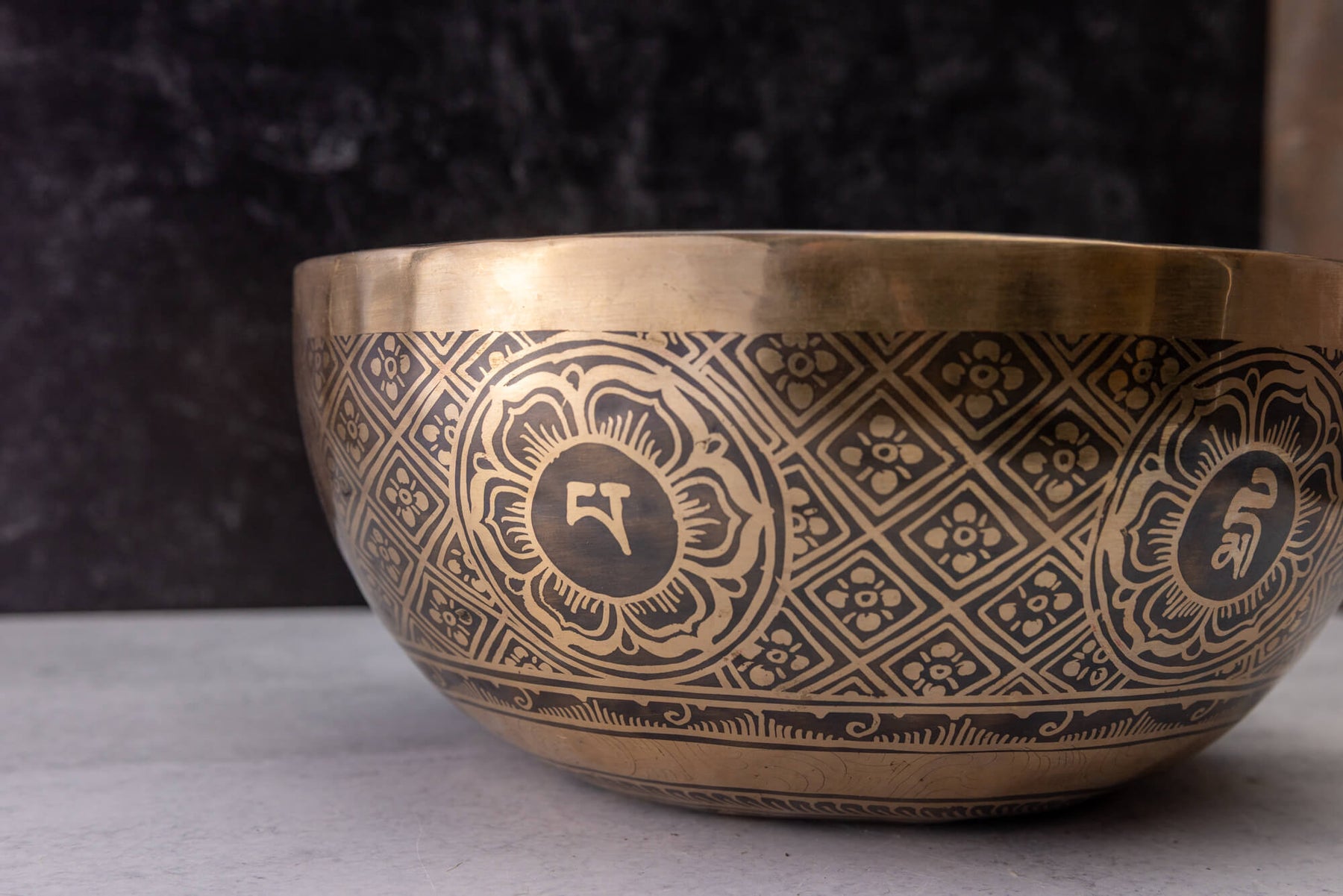 9.5' D Tone 3rd Octave Bronze 0803