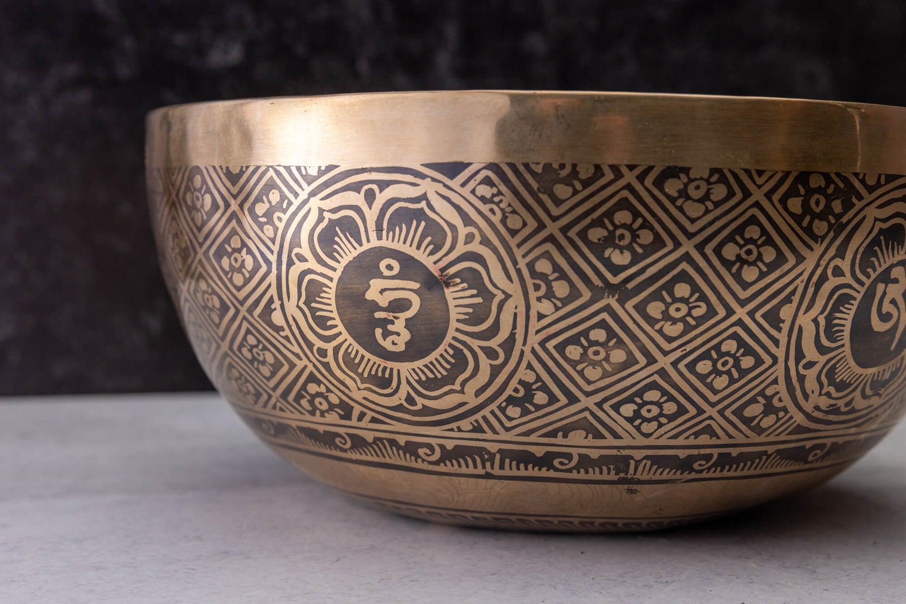 9.5' D Tone 3rd Octave Bronze 0803